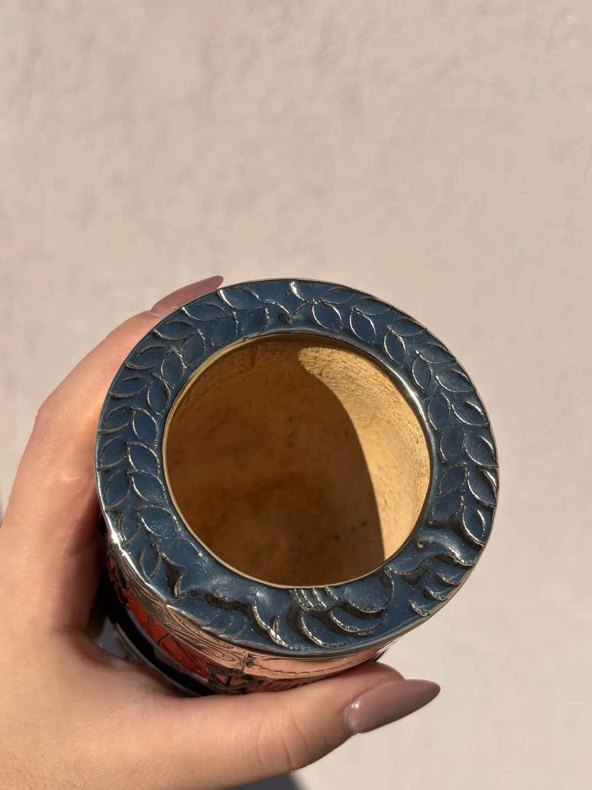 Mate imperial criollo repujado y cincelado con apoyo — foto 3 de 4