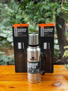 Termo Stanley Classic Bottle Acero — foto 3 de 3